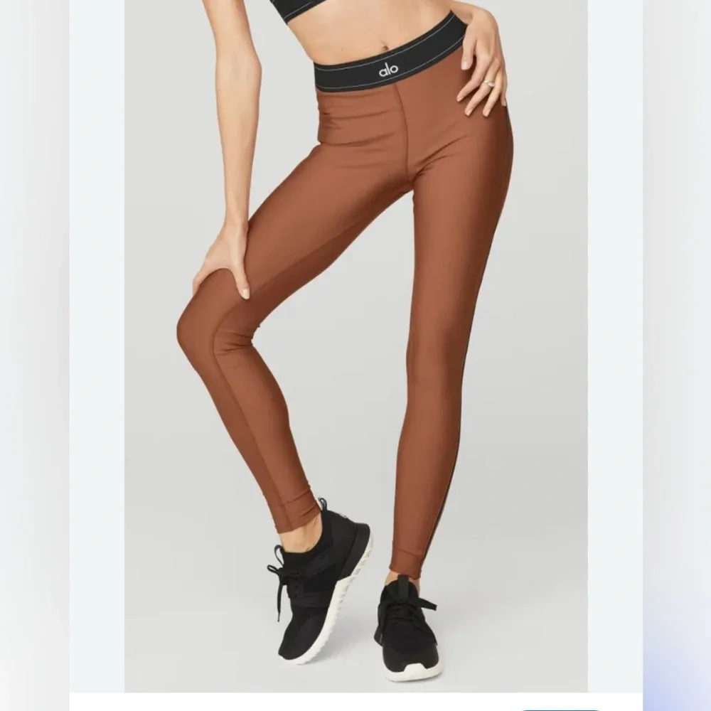 ALO Airlift High Waist Suit Up Legging rust